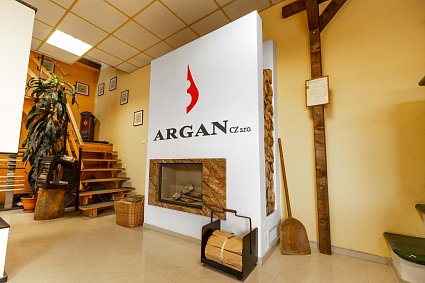 ARGAN CZ s.r.o. kachlové, akumulační, teplovzdušné, teplovodní krby, kanadská kamna, krbová kachlová kamna.